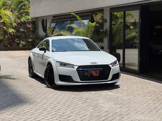 AUDI TT 2.0 TFSI COUPÉ ATTRACTION 2P GASOLINA S-TRONIC AUDI TT 2.0 TFSI COUPÉ ATTRACTION 2P GASOLINA S-TRONIC